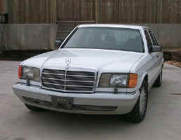 1991 Mercedes 420SEL LtFt 2 ws.jpg (27550 bytes)